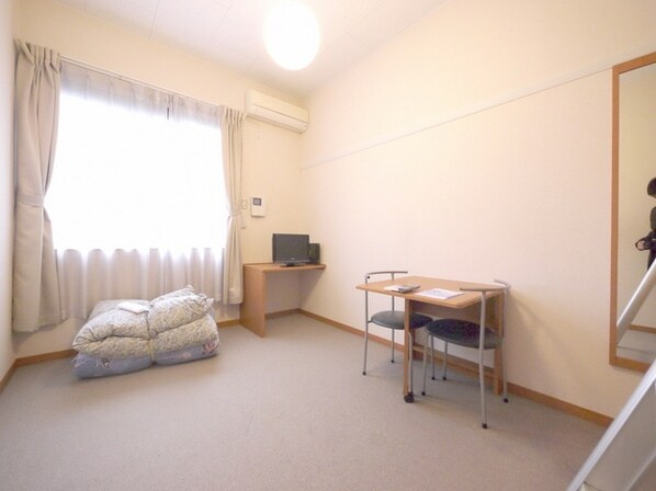 レオパレスウエストゴールドの物件内観写真